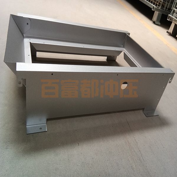 如何克服鈑金加工工藝的難點?