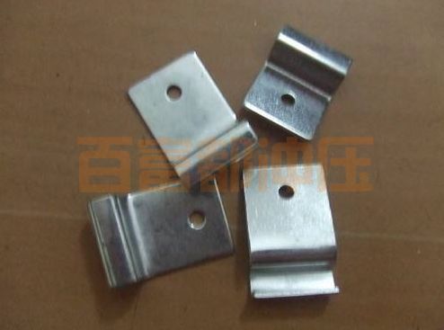 鈑金件加工過(guò)程當(dāng)中應(yīng)該怎么進(jìn)行切割?