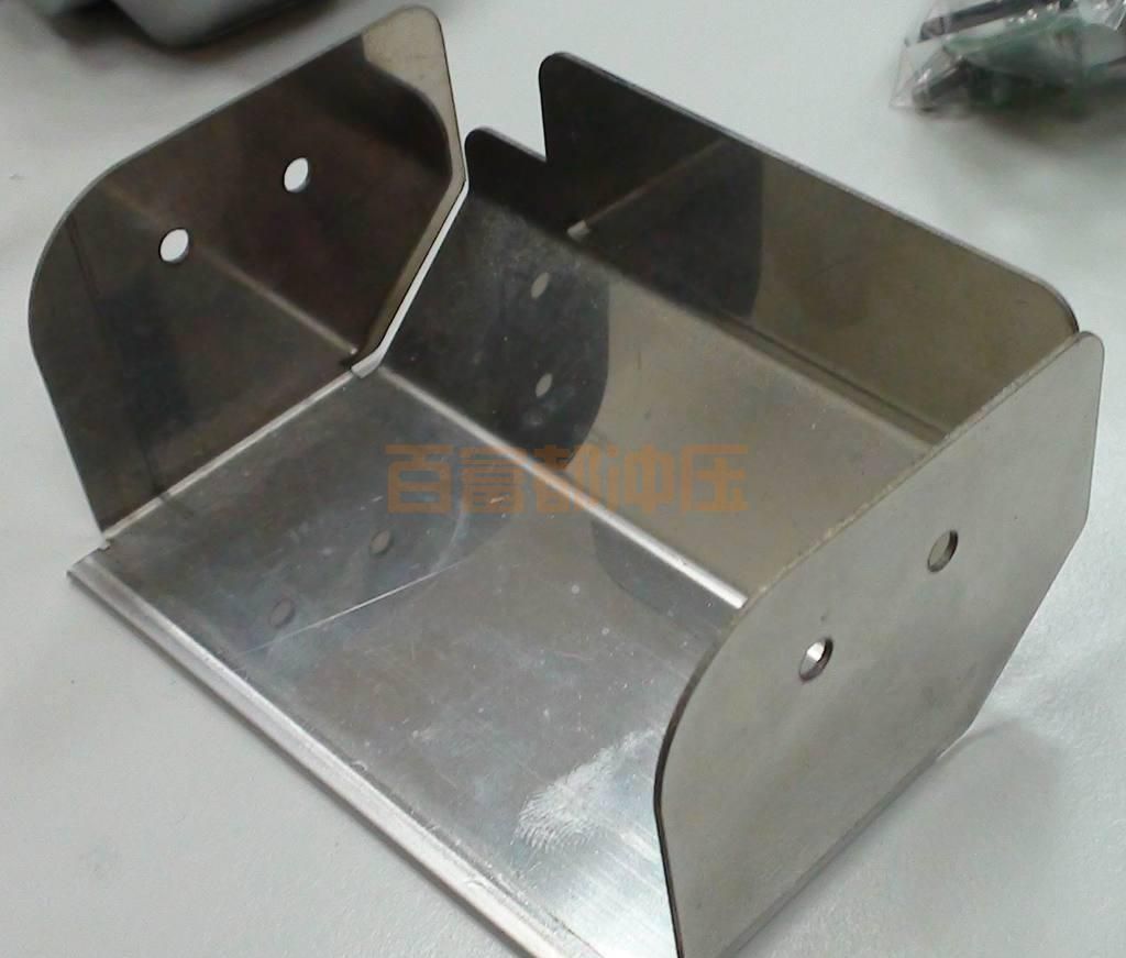 鈑金加工時(shí)出現(xiàn)的誤差如何減小呢?