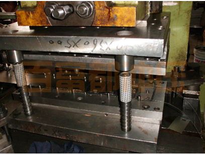 如何購(gòu)買沖壓加工配套設(shè)備